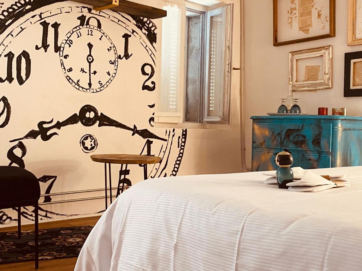 Il Borgo Di Sabine Hotel Cittiglio Bagian luar foto