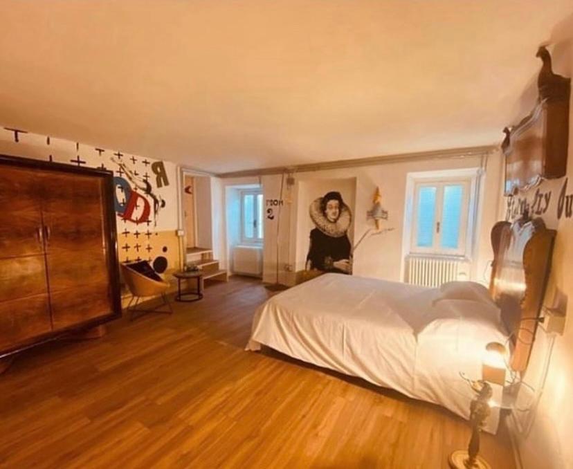 Il Borgo Di Sabine Hotel Cittiglio Bagian luar foto
